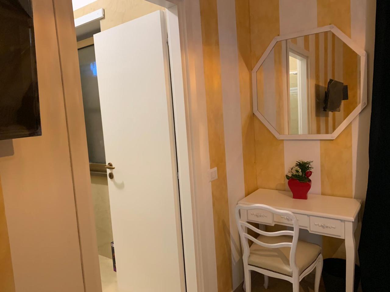 Fiumicinoa57 Bed and Breakfast Buitenkant foto