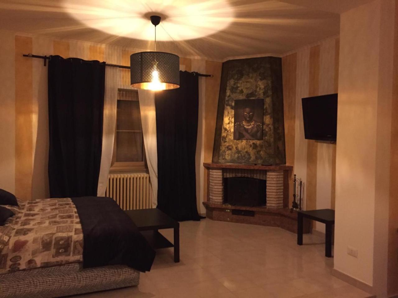 Fiumicinoa57 Bed and Breakfast Buitenkant foto